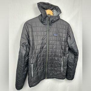 Men’s MEDIUM Patagonia Nano Puff Insulated Hoody